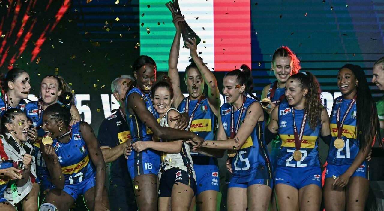 Italvolley, il cammino delle azzurre alla conquista del Mondiale di pallavolo: le giocatrici, il mister e le partite più importanti Italvolley, il cammino delle azzurre alla conquista del Mondiale di pallavolo: le giocatrici, il mister e le partite più importanti