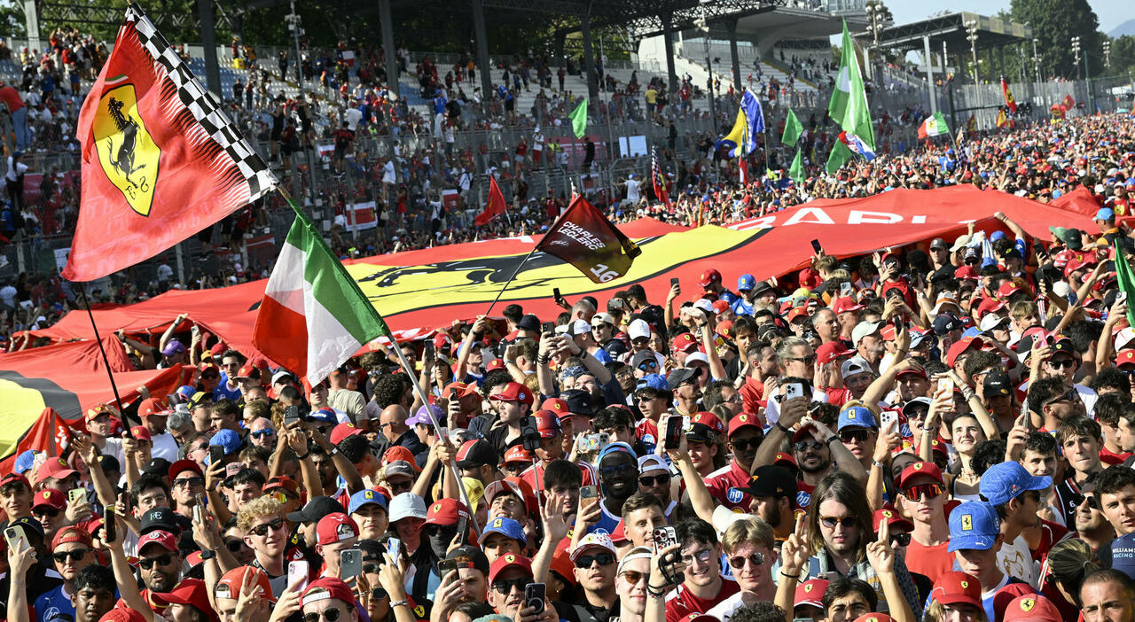 La marea rossa al Gp di Monza