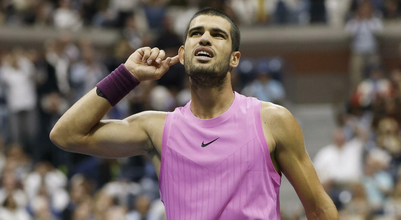 https://statics.cedscdn.it/photos/MED_HIGH/2025/09/07/9054437_07231255_sinner_alcaraz_finale_us_open_diretta_oggi_7_9_2025.jpg