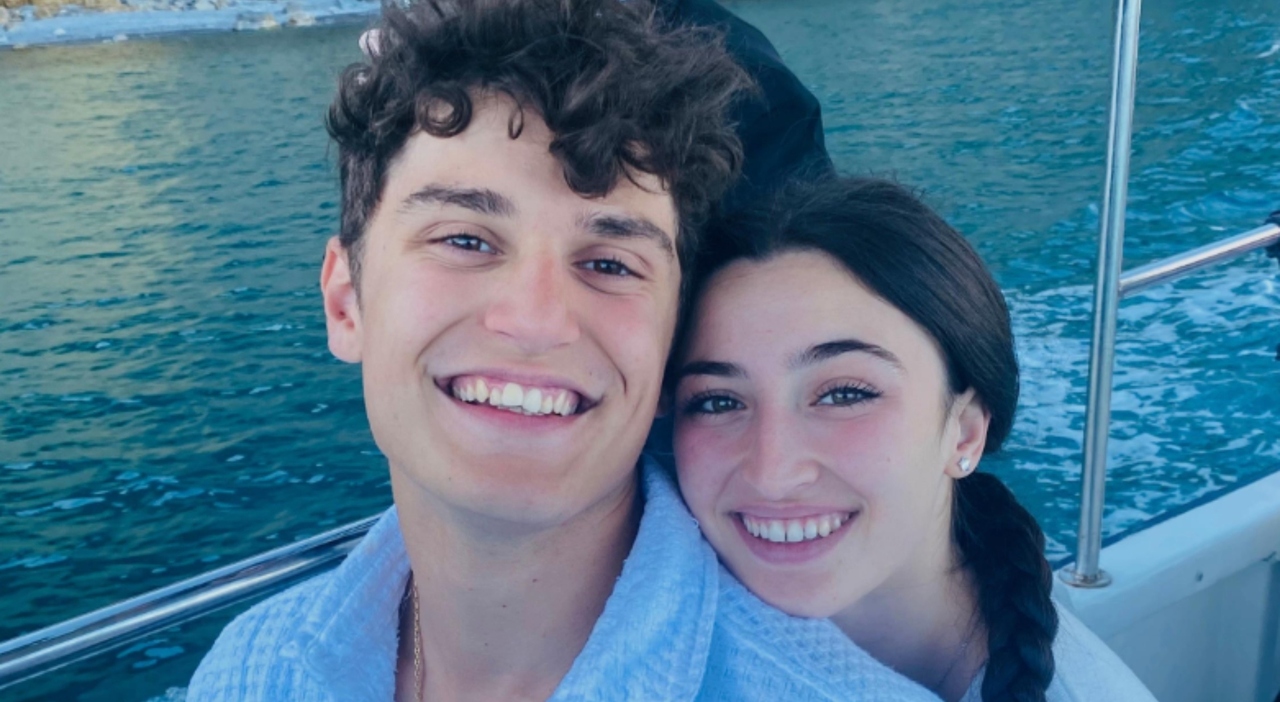 Fidanzati morti in moto, Yuri e Michela avevano 19 e 18 anni. L Fidanzati morti in moto, Yuri e Michela avevano 19 e 18 anni. L