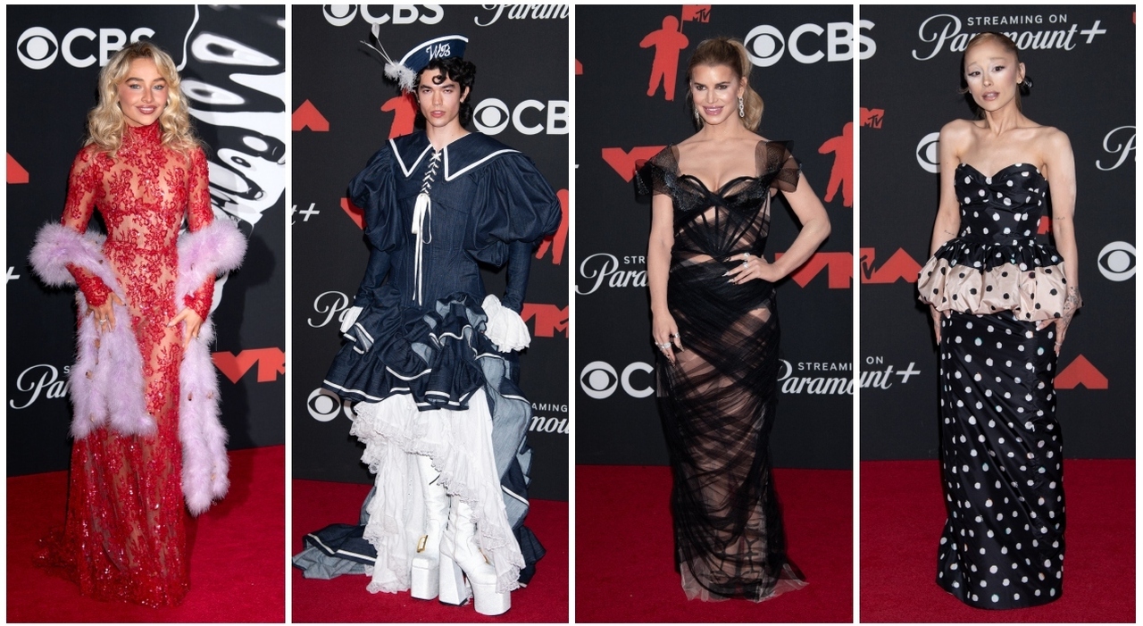 https://statics.cedscdn.it/photos/MED_HIGH/2025/09/08/9055454_08103230_vma_2025_pagelle_look_jessica_simpson_lenny_kravitz_paris_hilton_figlia_mariah_carey_oggi_8_9_2025.jpg