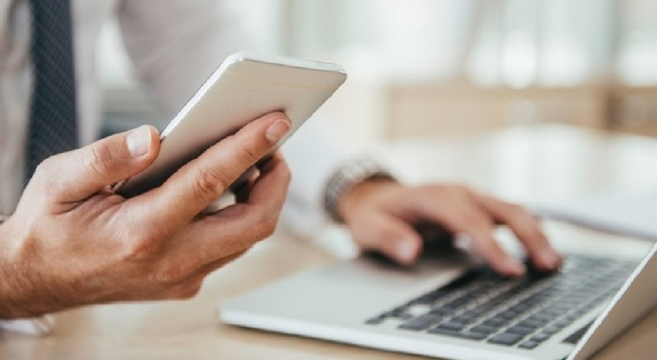 ?Bonifici istantanei obbligatori, le nuove regole dal 9 ottobre: cosa cambia e quali sono vantaggi e svantaggi ?Bonifici istantanei obbligatori, le nuove regole dal 9 ottobre: cosa cambia e quali sono vantaggi e svantaggi