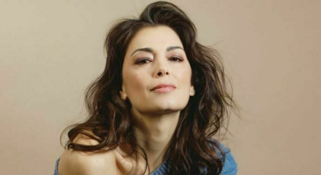 https://statics.cedscdn.it/photos/MED_HIGH/2025/09/10/9059919_10155814_giorgia_surina_oggi_cosa_fa_amori_fidanzato_carriera_chi_e_eta_altezza.jpg