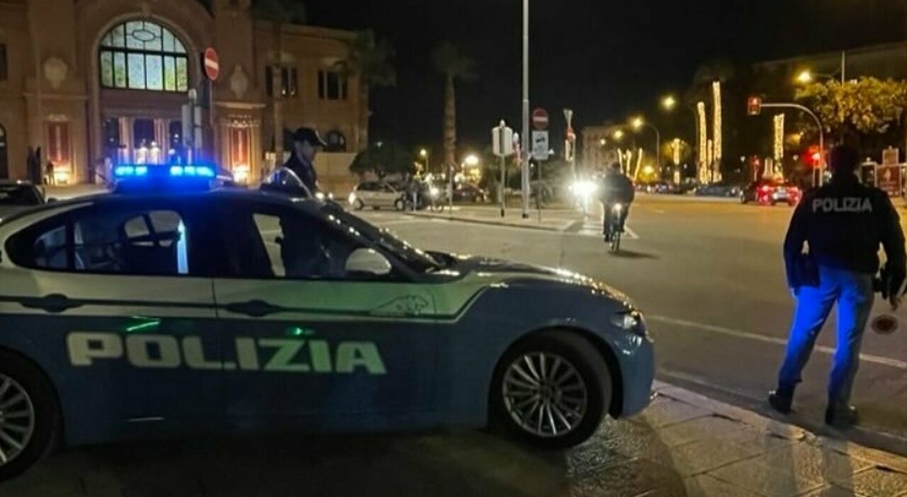 Sfuggono ai controlli e rischiano di investire i poliziotti, nei guai i rampolli del clan Capriati