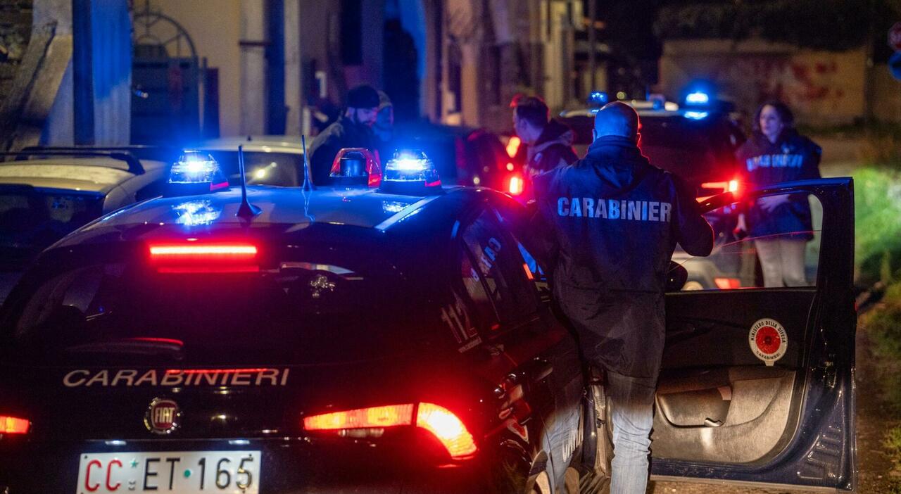 Camorra, blitz nel Salernitano. Colpito il clan Fezza De Vivo: 88 arresti all Camorra, blitz nel Salernitano. Colpito il clan Fezza De Vivo: 88 arresti all