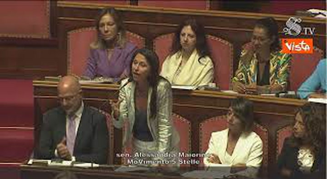 https://statics.cedscdn.it/photos/MED_HIGH/2025/09/11/9062028_poster.jpg