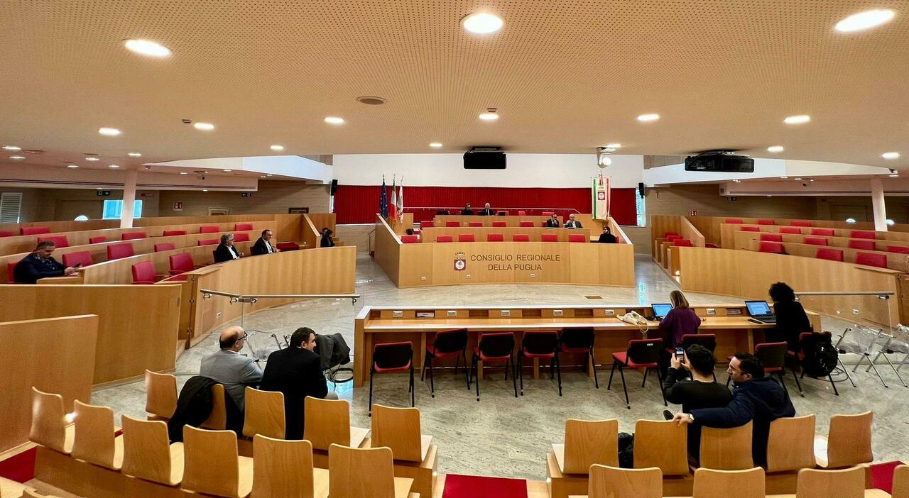 Elezioni regionali: quattro in corsa per Brindisi, Pd a bocca asciutta e sfide di peso in provincia