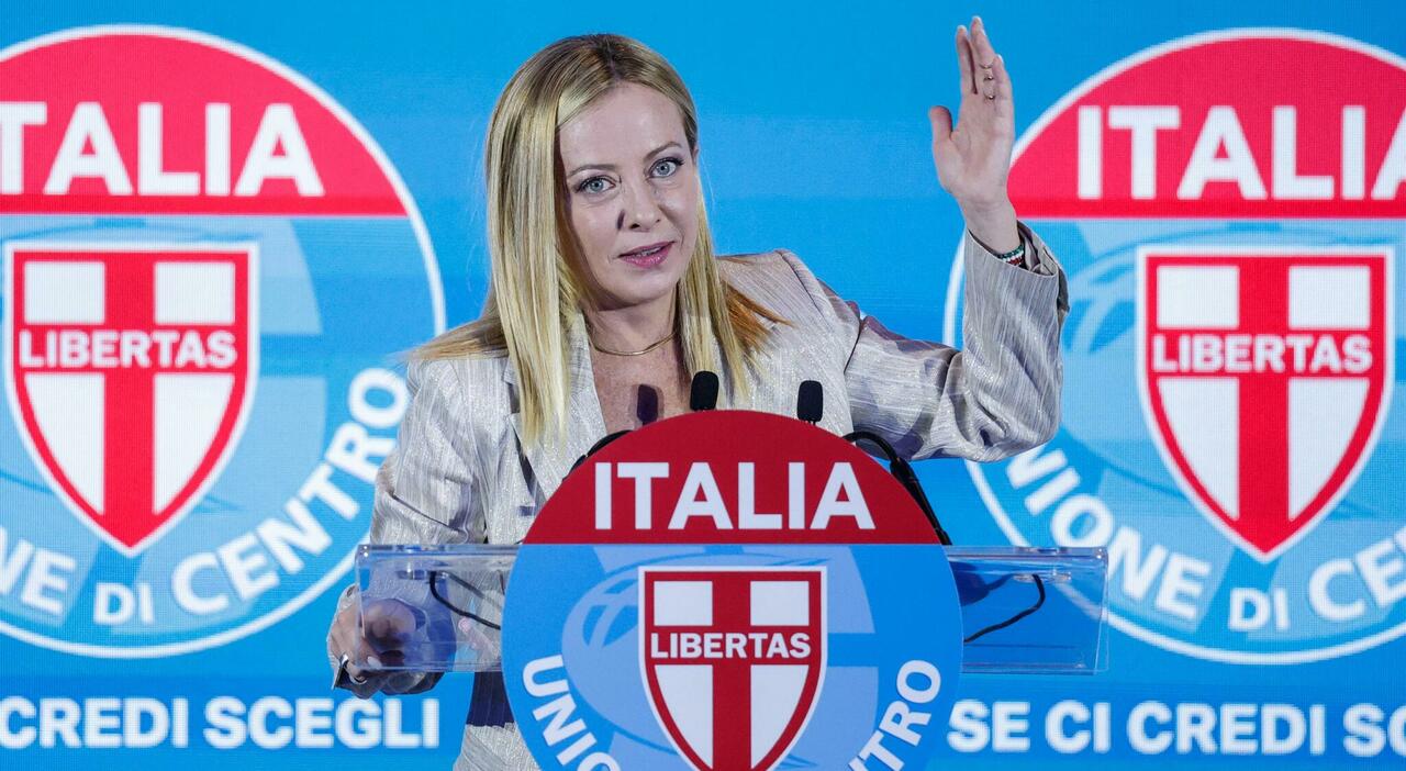 Meloni: «Noi accusati di odio da chi festeggia omicidio Kirk, violenza politica sta tornando. Manovra, ci concentriamo su ceto medio» Meloni: «Noi accusati di odio da chi festeggia omicidio Kirk, violenza politica sta tornando. Manovra, ci concentriamo su ceto medio»