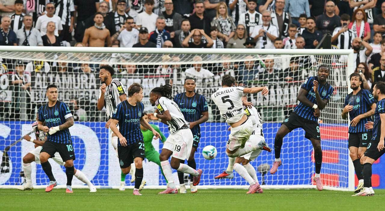 https://statics.cedscdn.it/photos/MED_HIGH/2025/09/13/9065930_13200110_juventus_inter_pagelle_bianconeri_deby_oggi_13_9_2025.jpg
