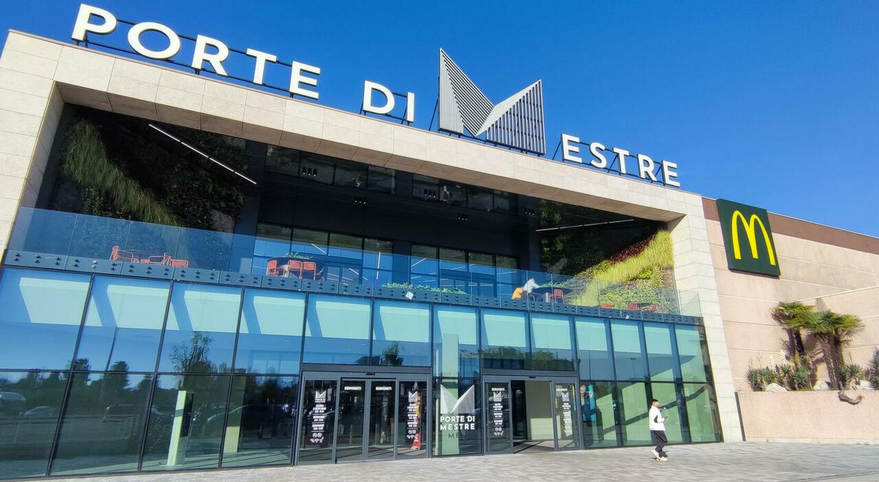 Lioqueen Natalia Salas the mistress of seduction her power unrivaled