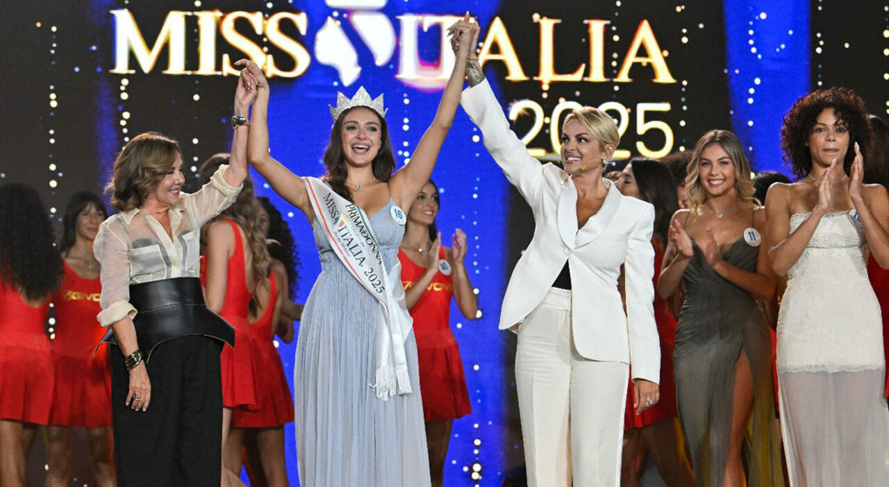https://statics.cedscdn.it/photos/MED_HIGH/2025/09/16/9071166_16142405_katia_buchicchio_miss_italia_odontoiatria.jpg