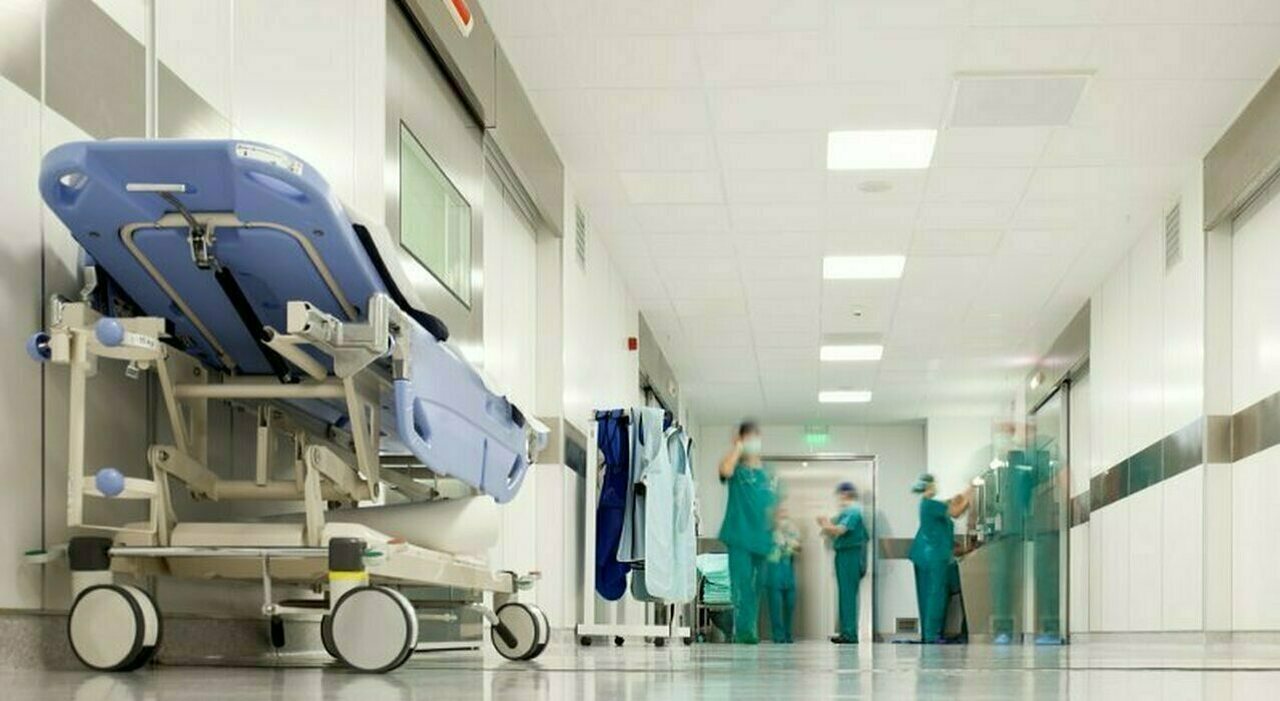 ospedali cure senza soldi italia ultima in spesa sanitaria nel g7 quasi in 6 milioni rinunciano alle visite sistema al collasso