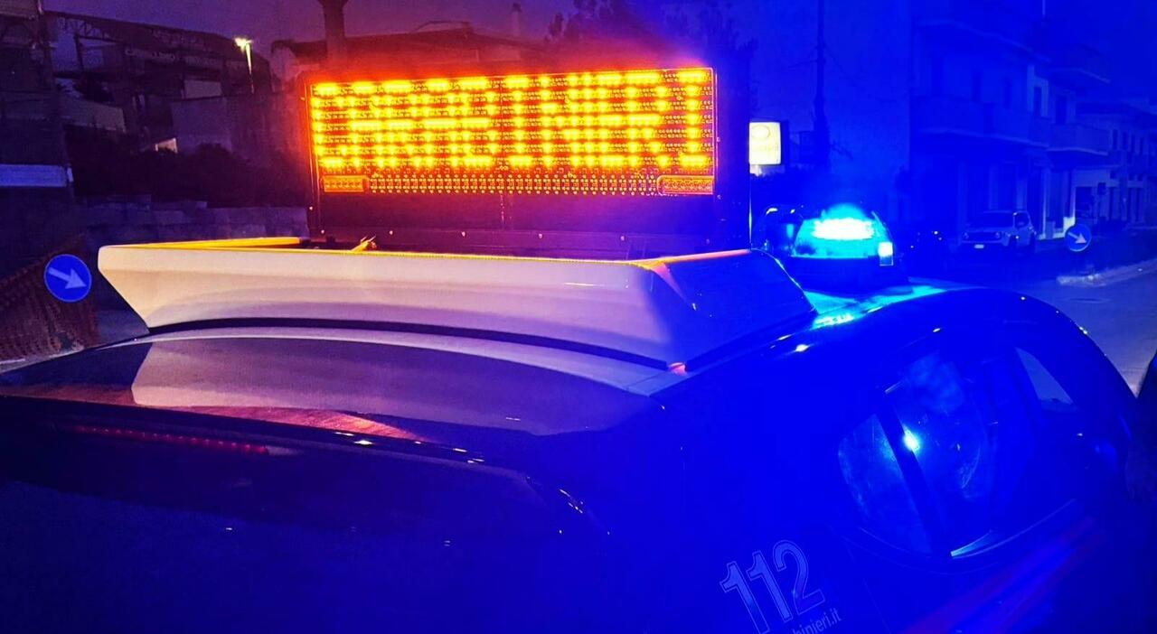 Salento, finto posto di blocco: donna rapinata con l