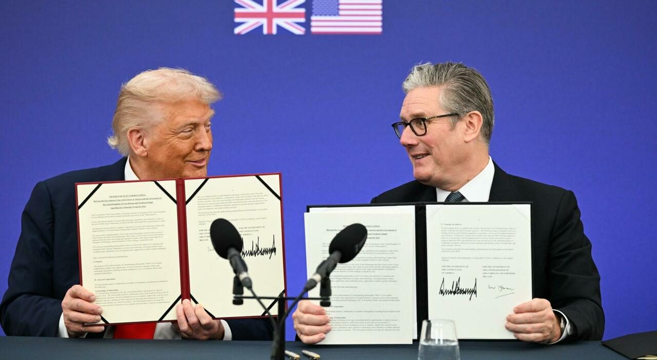 trump da starmer con londra legame indistruttibile il premier britannico annuncia accordi per 250 miliardi
