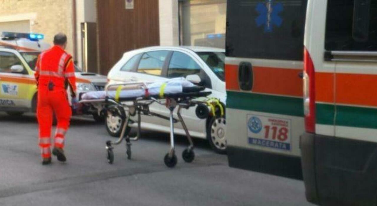 Choc anafilattico, corre in farmacia ma muore davanti all