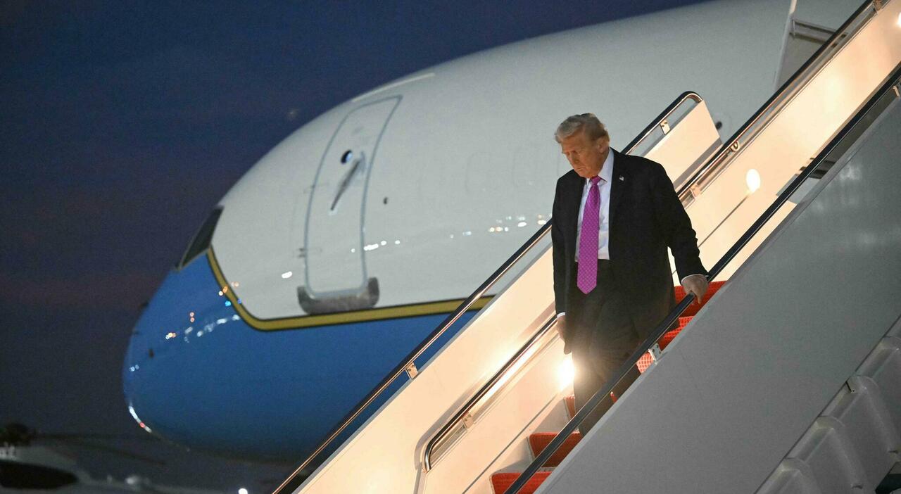 Trump, atterraggio d