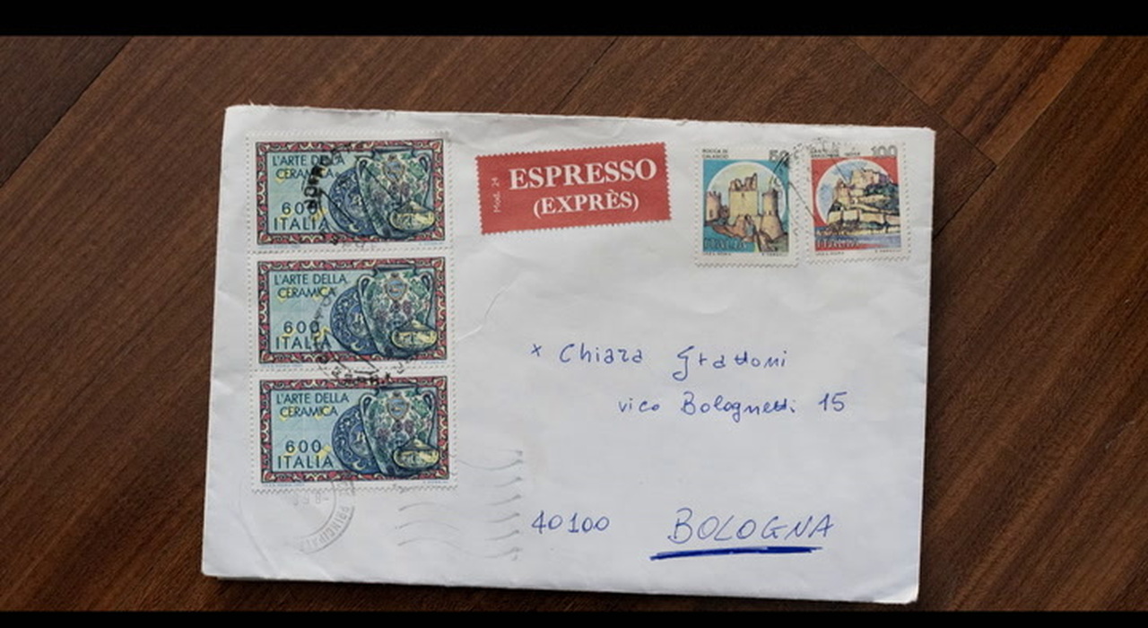 https://statics.cedscdn.it/photos/MED_HIGH/2025/09/19/9077434_poster.jpg
