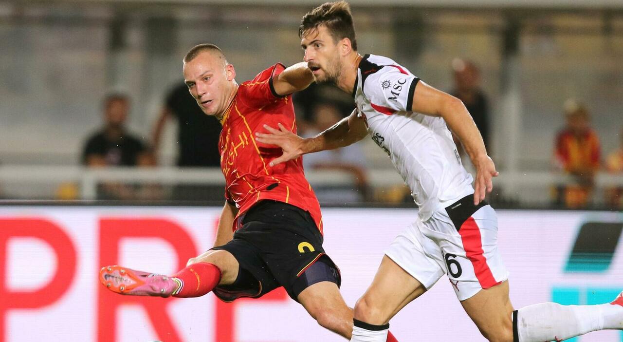 Lecce Cagliari diretta, giallorossi in vantaggio dopo 5