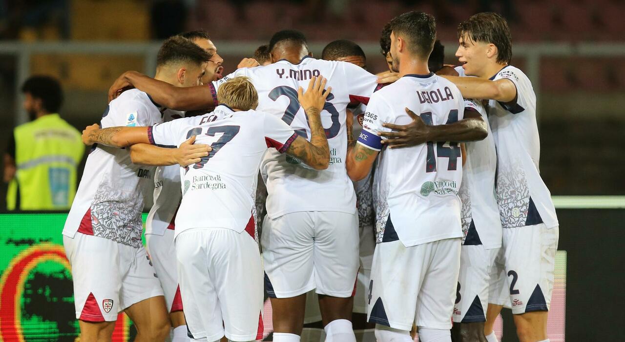 Il Lecce si illude, poi ci pensa Belotti. Vince il Cagliari, terza sconfitta consecutiva per i giallorossi Il Lecce si illude, poi ci pensa Belotti. Vince il Cagliari, terza sconfitta consecutiva per i giallorossi