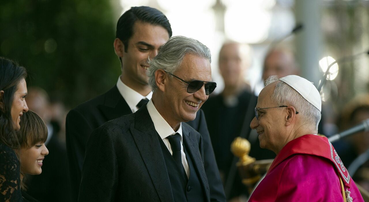 andrea bocelli compie 66 anni tradimenti eredit224 segreti di famiglia e quella pallonata che segn242 il suo destino la verit224 dietro il mito