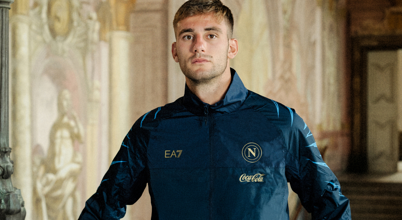 napoli ecco la nuova giacca pre gara degli azzurri presentata anthem
