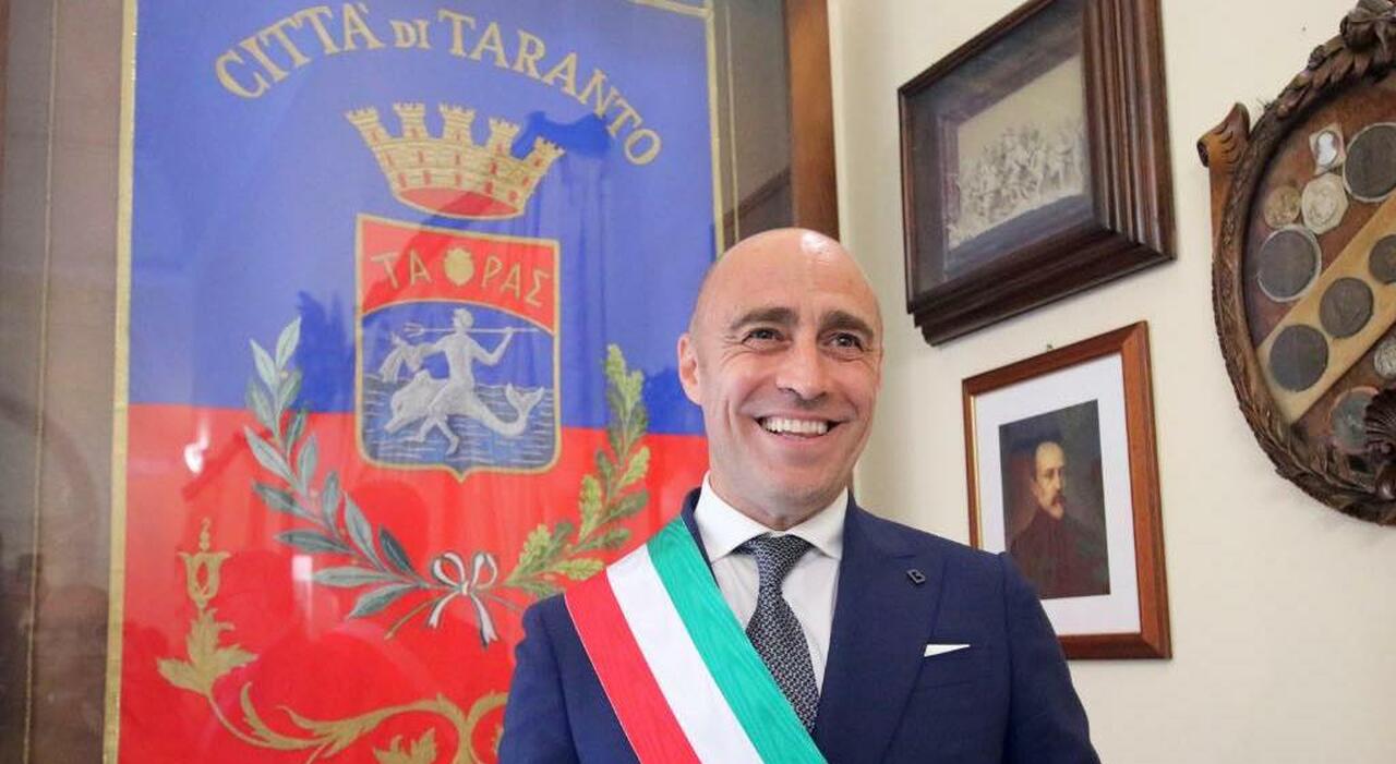 Bitetti, primi 100 giorni da sindaco: «Chiedo scusa ai tarantini: siamo in ritardo, ce la faremo»