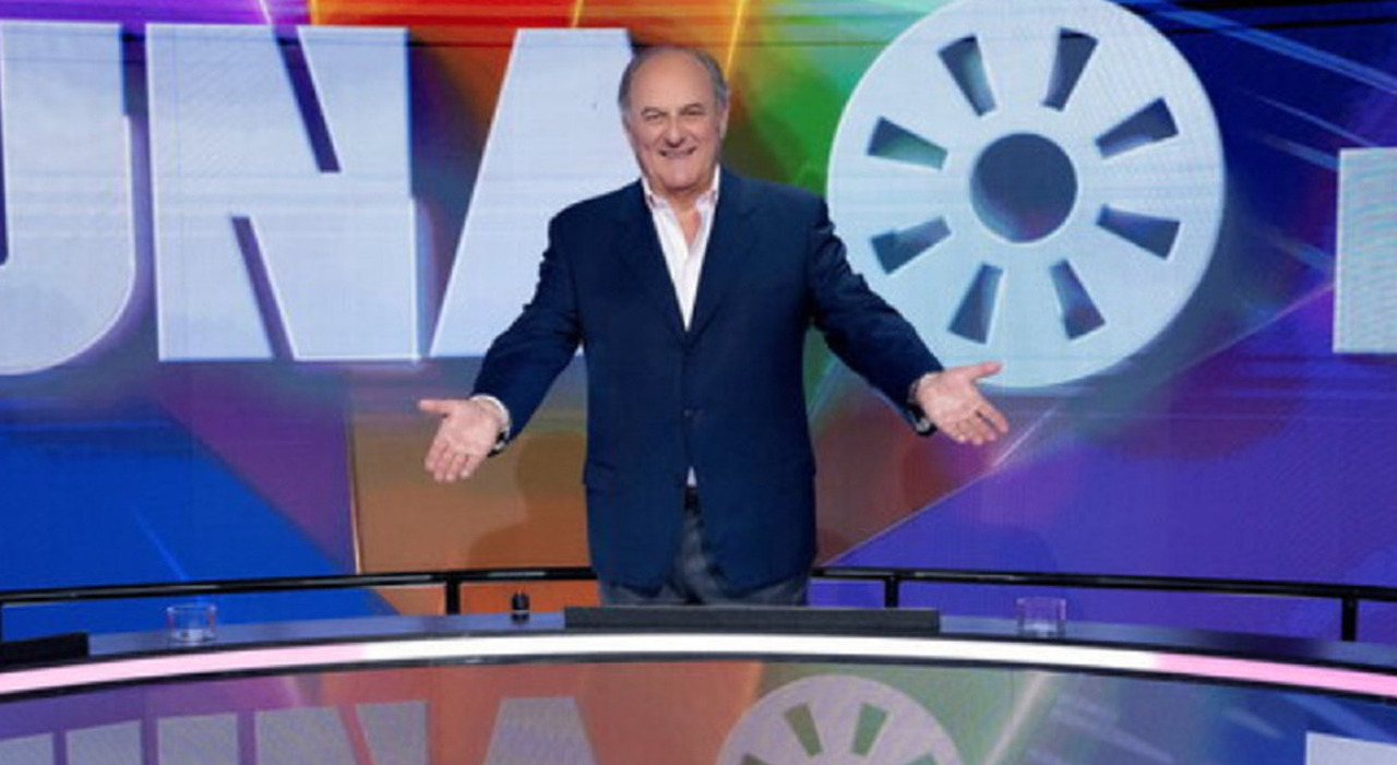 https://statics.cedscdn.it/photos/MED_HIGH/2025/09/25/9088791_25084832_gerry_scotti_ruota_fortuna_barbara_grande_panda_quanto_ha_vinto_oggi_25_9_2025.jpg