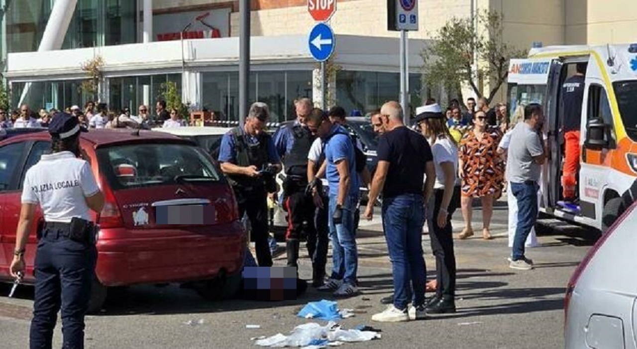 https://statics.cedscdn.it/photos/MED_HIGH/2025/09/26/9091164_26135850_molfetta_rapina_centro_commercia.jpg