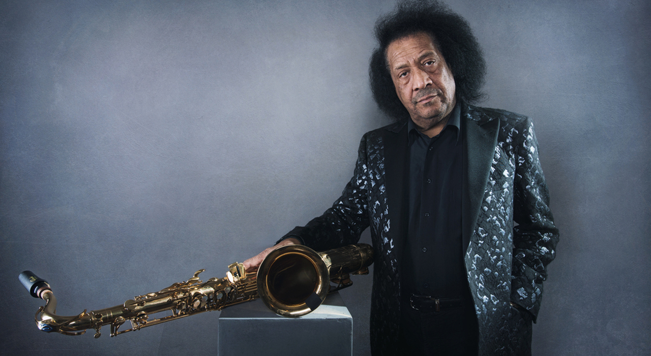 Morto James Senese, addio al padre del Neapolitan power: aveva 80 anni Morto James Senese, addio al padre del Neapolitan power: aveva 80 anni