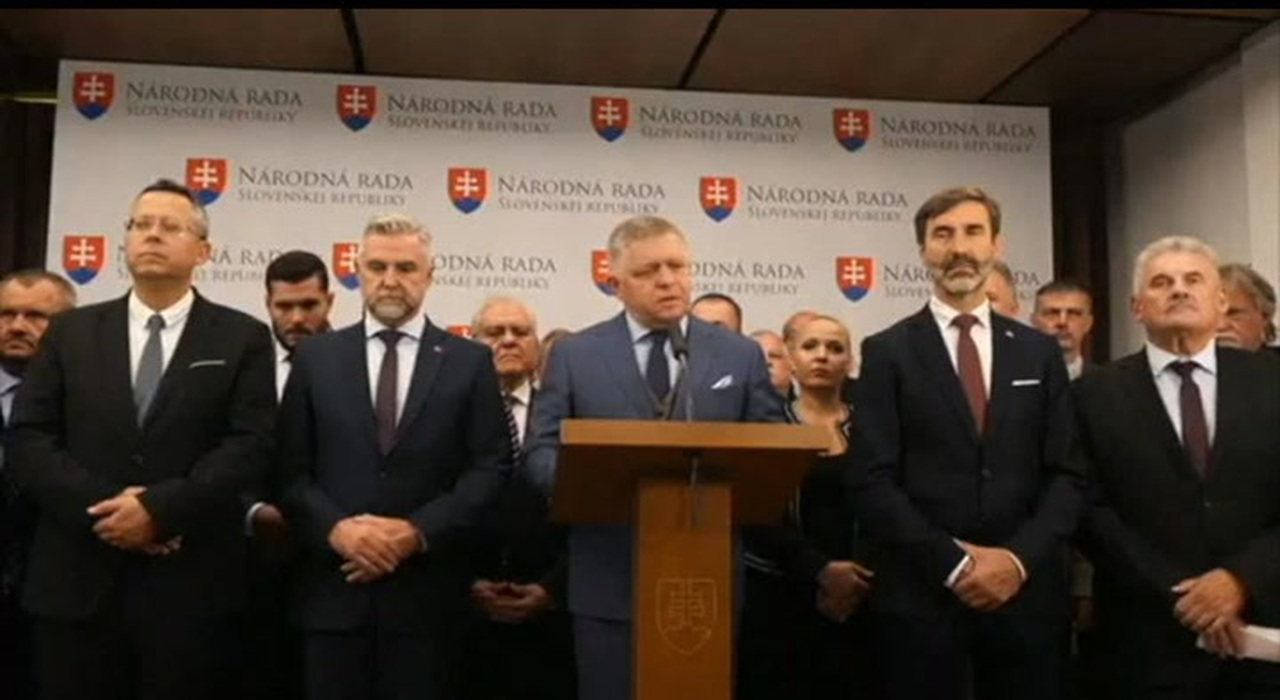 https://statics.cedscdn.it/photos/MED_HIGH/2025/09/27/9093078_poster.jpg
