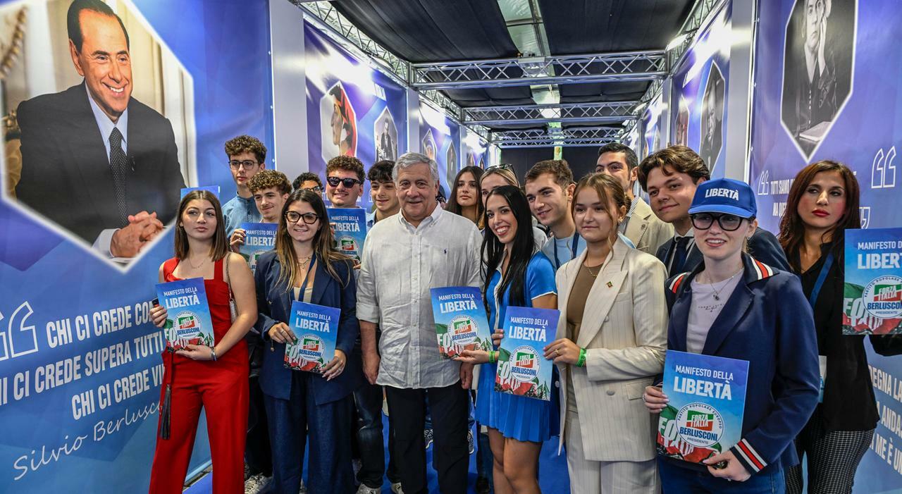 forza italia tajani lancia il manifesto della libert224 puntiamo a quota 20
