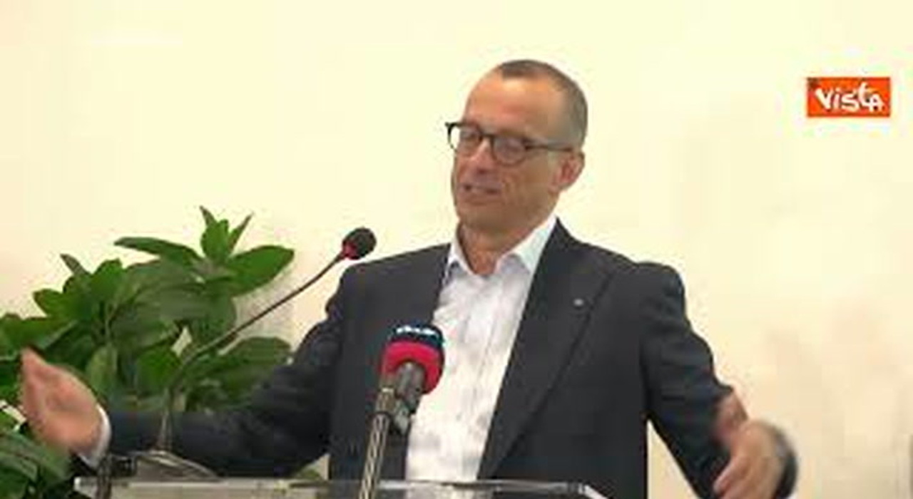 https://statics.cedscdn.it/photos/MED_HIGH/2025/09/29/9096876_poster.jpg
