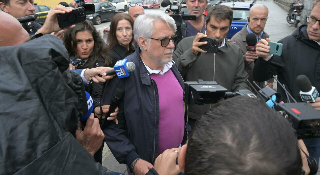 https://statics.cedscdn.it/photos/MED_HIGH/2025/09/29/9096899_29211002_ex_pm_pavia_mario_venditti_dimissioni_casino_campione_d_italia_oggi_29_9_2025.jpg