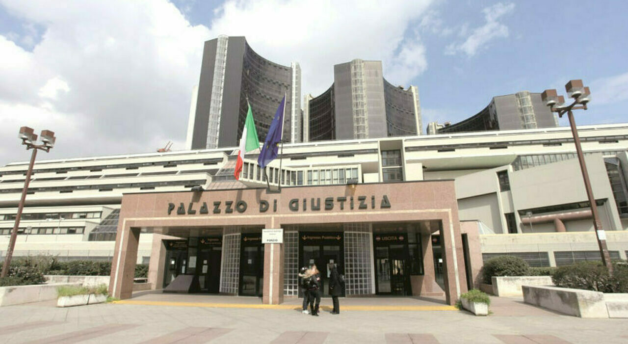 Ercolano, abusi su un disabile: parroco condannato a 8 anni e 7 mesi