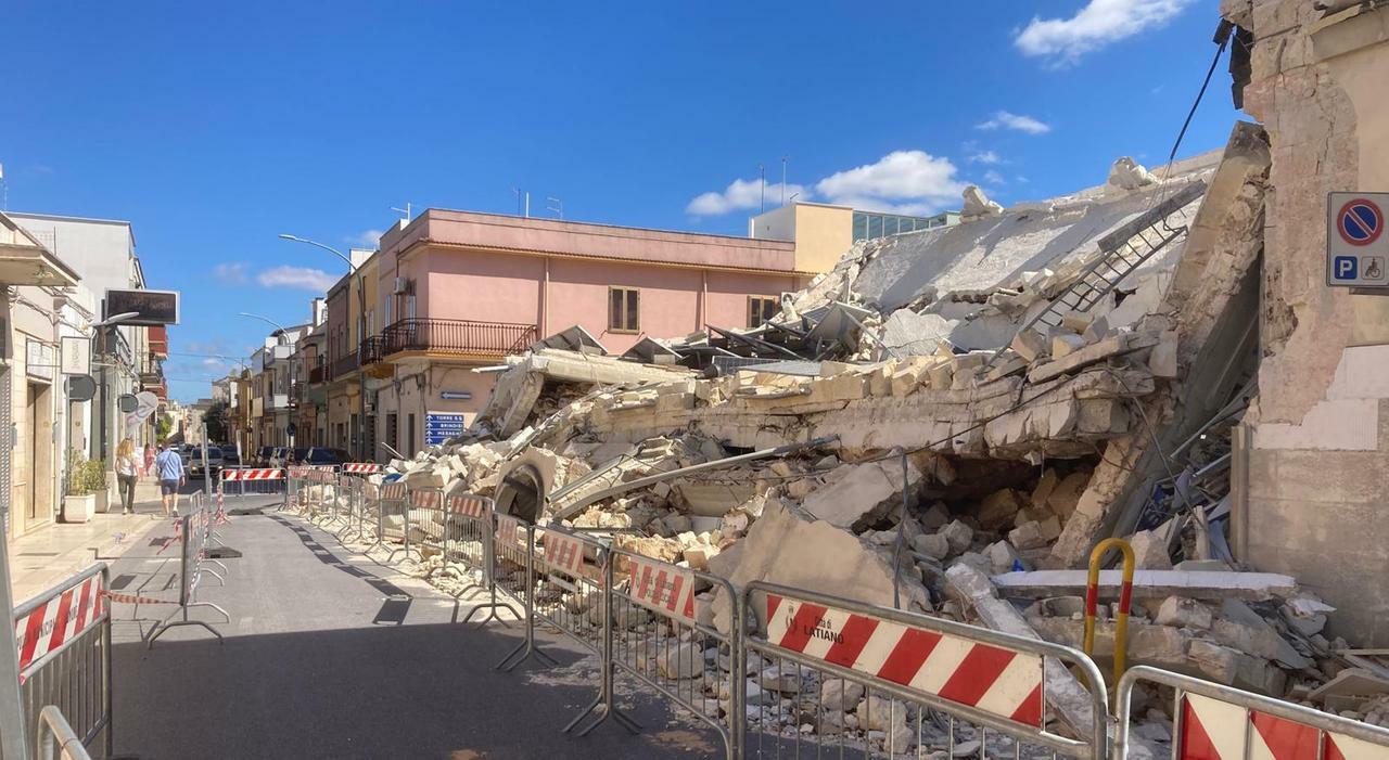 Crollo, sì al dissequestro: a Latiano via le macerie dopo 13 mesi. «Ora la bonifica»