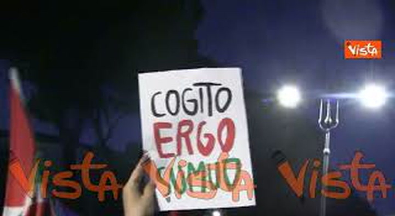 https://statics.cedscdn.it/photos/MED_HIGH/2025/10/02/9103478_poster.jpg