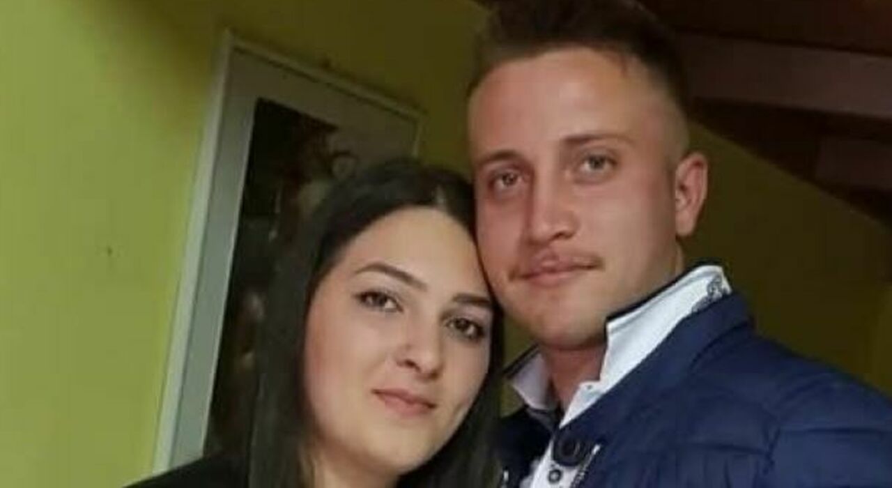 uccide il marito con un coltello da cucina davanti al figlio di un anno soccorsa marino arrestata dopo 7 mesi