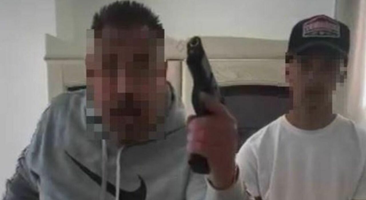 Dolores Dori, il marito con la pistola: «Ridatemi mia figlia». L