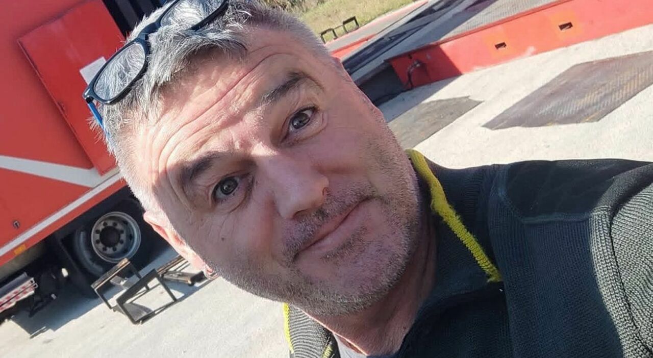 https://statics.cedscdn.it/photos/MED_HIGH/2025/10/06/9110492_06135527_Domenico_Baroni_morto_vigile_del_fuoco_tumore_boara_pisani.jpg
