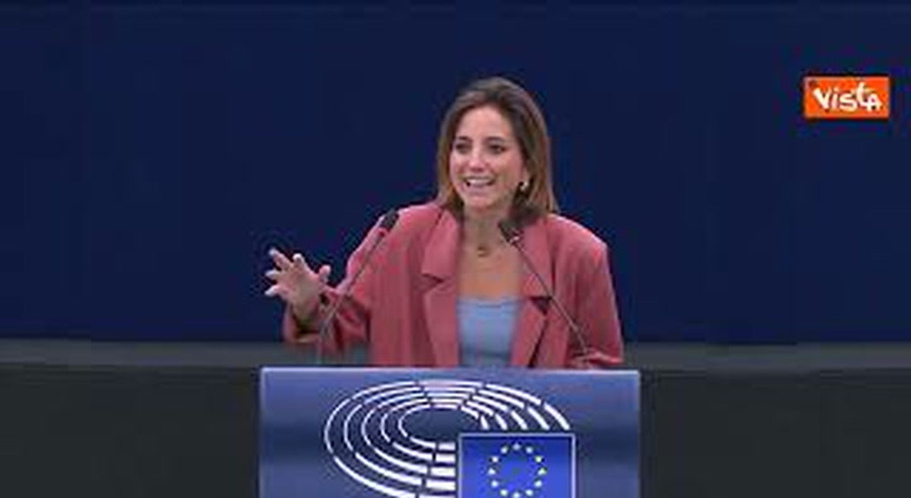 https://statics.cedscdn.it/photos/MED_HIGH/2025/10/07/9113055_poster.jpg