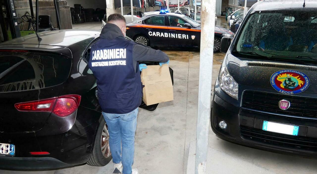 Salento, presa l?auto dell?agguato armato: usata anche per una rapina