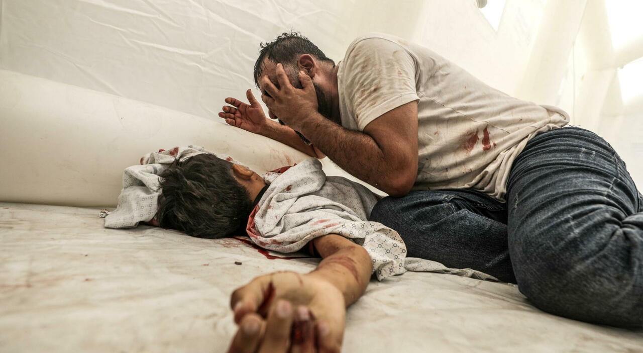 «A Gaza in due anni di guerra 64mila bambini sono morti o sono rimasti mutilati. Il mondo non può permettere che questo continui»