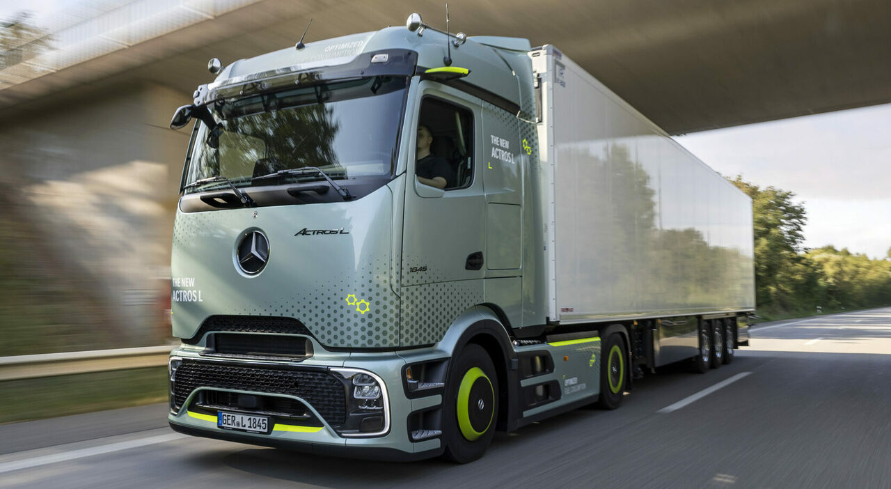 Mercedes Actros ottiene le 5 stelle Euro Ncap