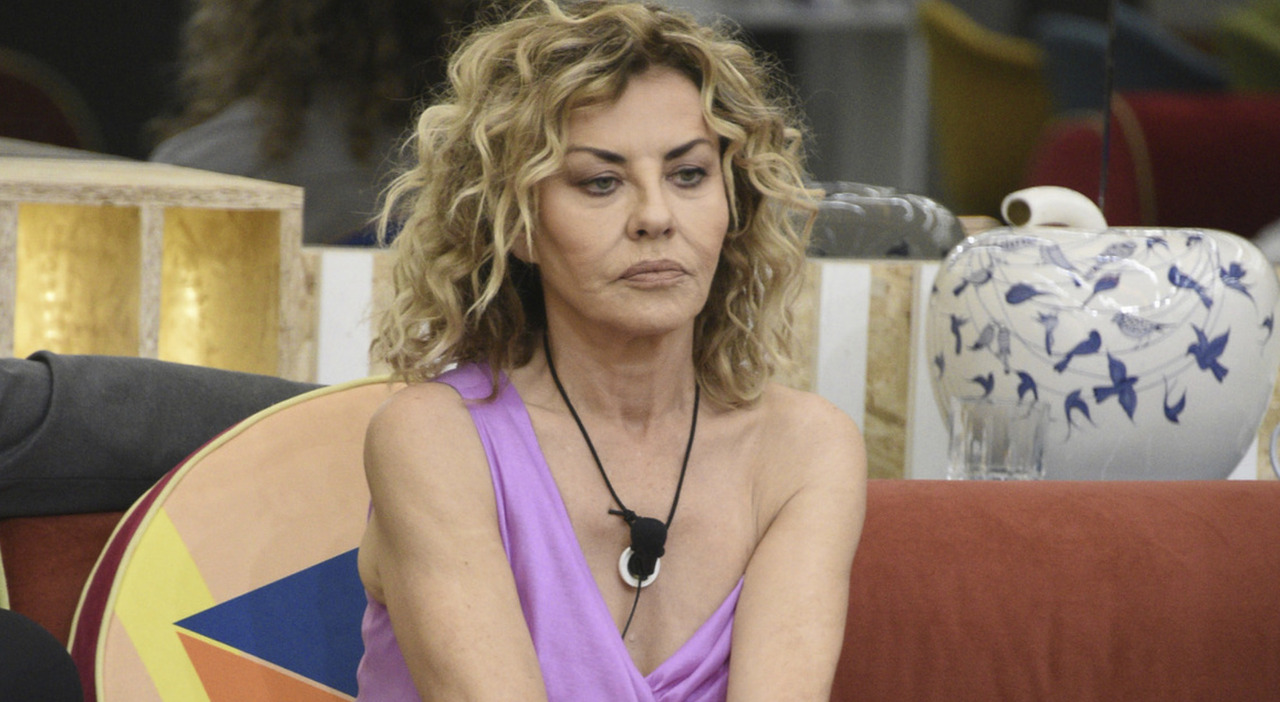https://statics.cedscdn.it/photos/MED_HIGH/2025/10/09/9116959_09153831_eva_grimaldi.jpg