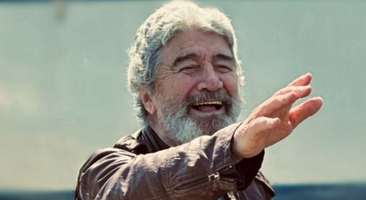 https://statics.cedscdn.it/photos/MED_HIGH/2025/10/09/9117323_09201729_drupi_agosto_1024x513_copy_1280x639.jpg