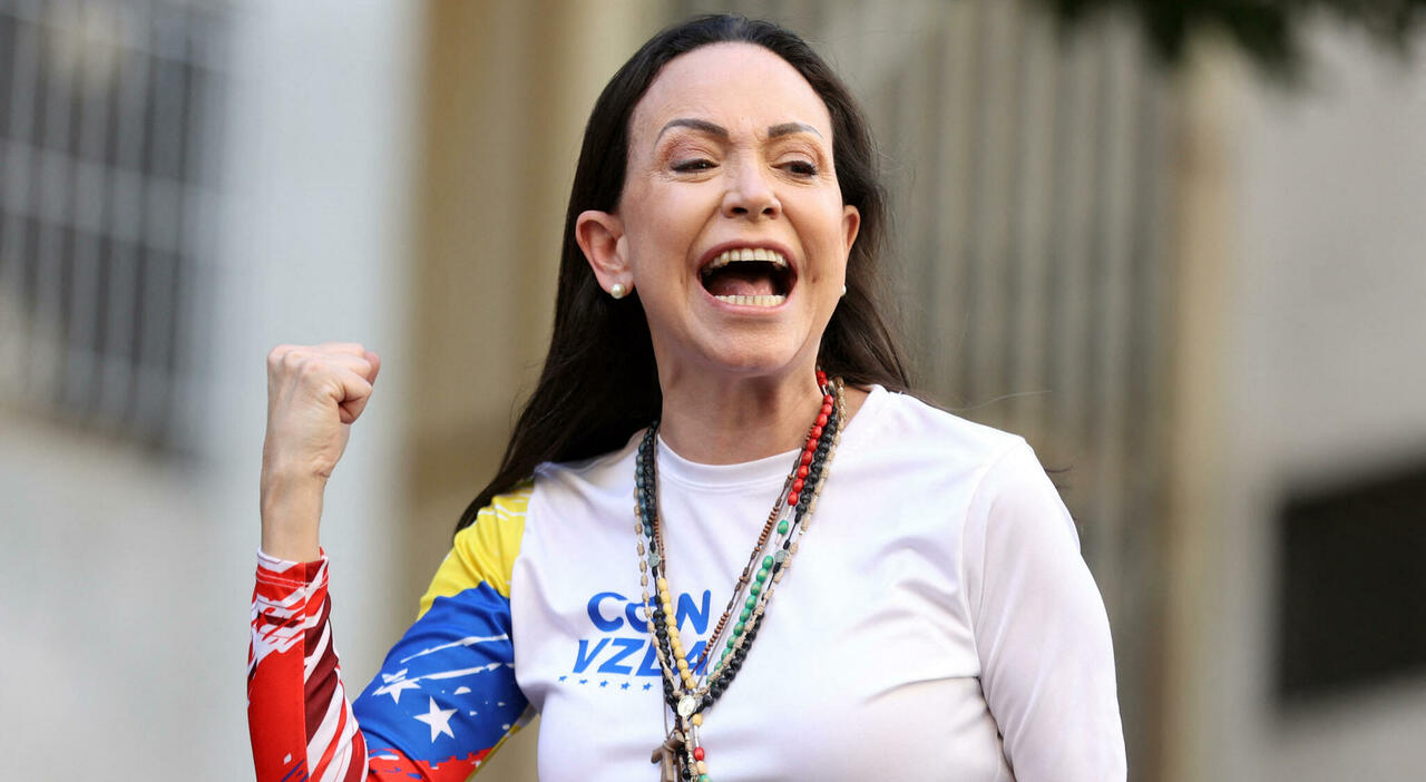 María Corina Machado, chi è la vincitrice del premio Nobel per la Pace: "lady di ferro", attivista e oppositrice di Maduro