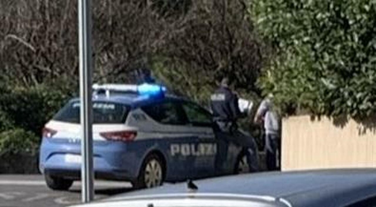 Senigallia, avvicina le donne, chiede informazioni e poi si spoglia: l?esibizionista seriale colpisce ancona