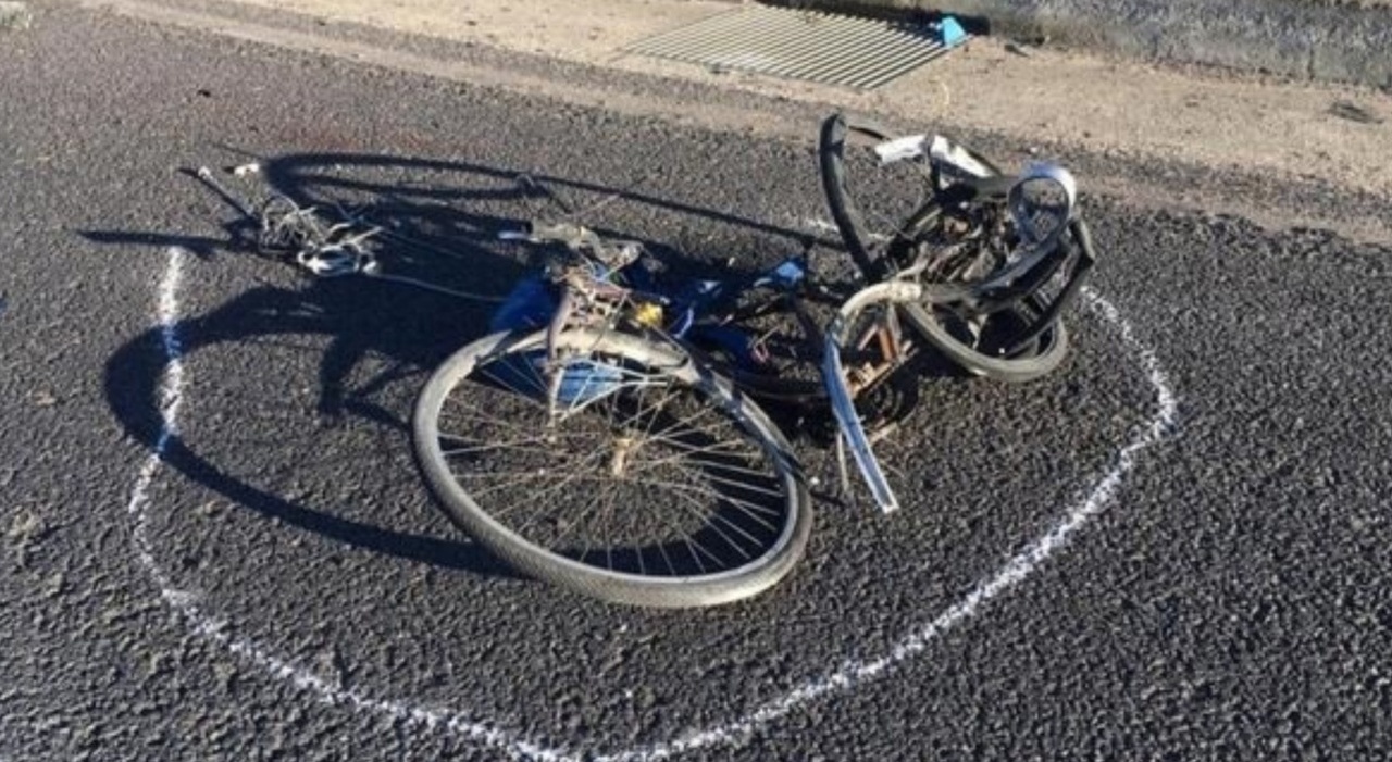 https://statics.cedscdn.it/photos/MED_HIGH/2025/10/11/9120957_11144659_bici_morto_trucazzano.jpg