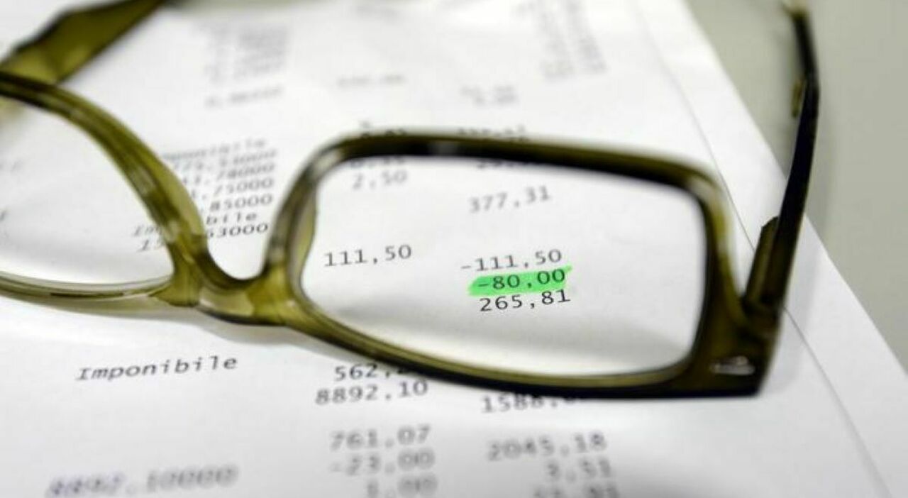 https://statics.cedscdn.it/photos/MED_HIGH/2025/10/11/9121195_11185557_tredicesima_irpef_tasse_aumenti_busta_paga_simulazione_oggi_11_10_2025.jpg