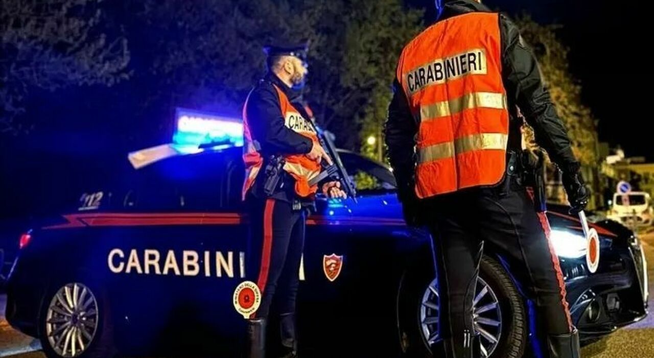 Puglia, in auto con 30 chili di droga: arrestato il corriere della droga Puglia, in auto con 30 chili di droga: arrestato il corriere della droga